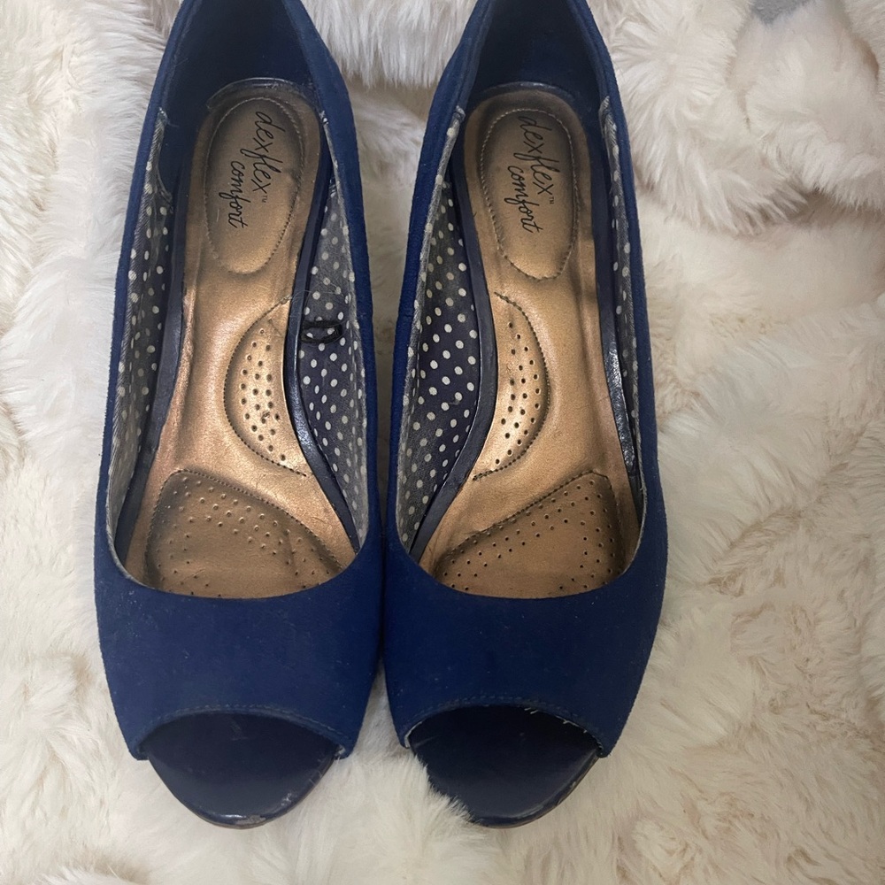 Easy Street Blue Heels with Peep-Toe Design